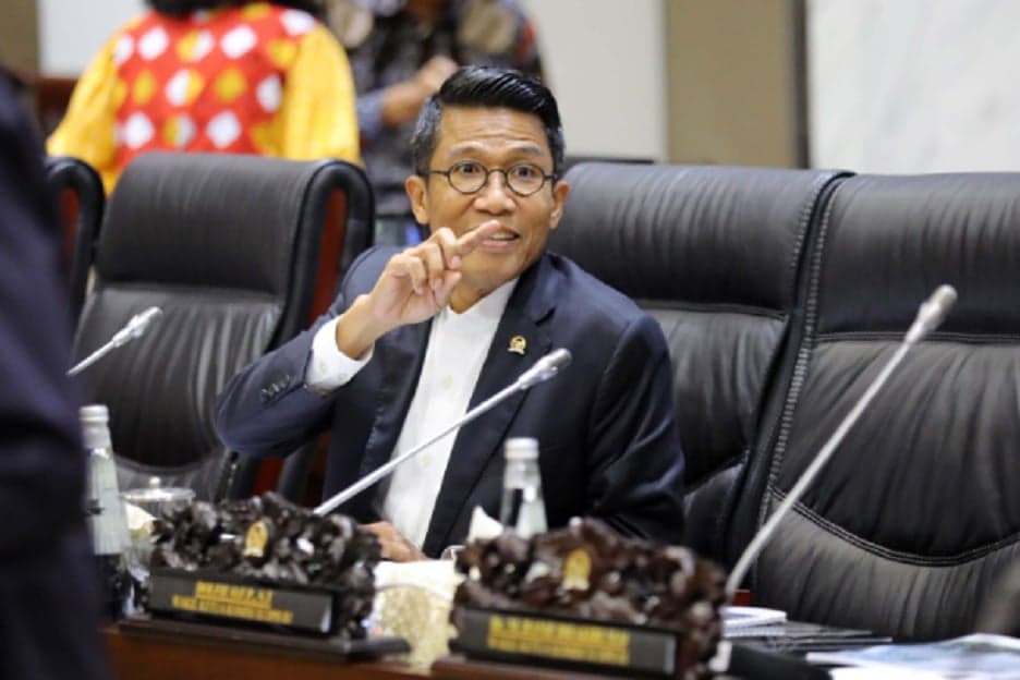 Tepis Analisis JK, Misbakhun Tegaskan Harga BBM Subsidi Aman hingga Akhir 2026 Tepis Analisis JK, Misbakhun Tegaskan Harga BBM Subsidi Aman hingga Akhir 2026