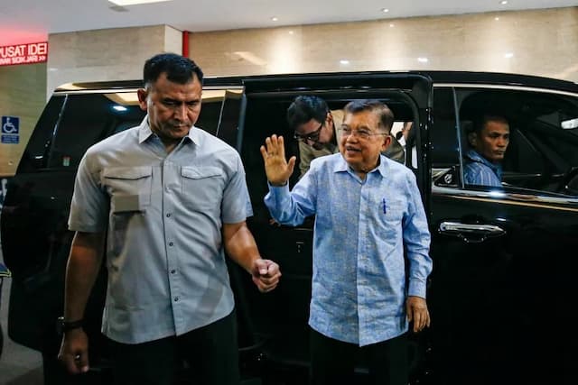 JK Dilaporkan ke Polisi Diduga Upaya Pembungkaman Isu Ijazah Jokowi JK Dilaporkan ke Polisi Diduga Upaya Pembungkaman Isu Ijazah Jokowi