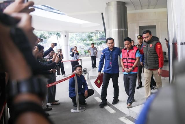 Drama Hery Susanto: 6 Hari Jadi Ketua Ombudsman, Pemimpin Lembaga Pengawas Pelayanan Publik Tersingkat yang Jadi Tersangka Drama Hery Susanto: 6 Hari Jadi Ketua Ombudsman, Pemimpin Lembaga Pengawas Pelayanan Publik Tersingkat yang Jadi Tersangka