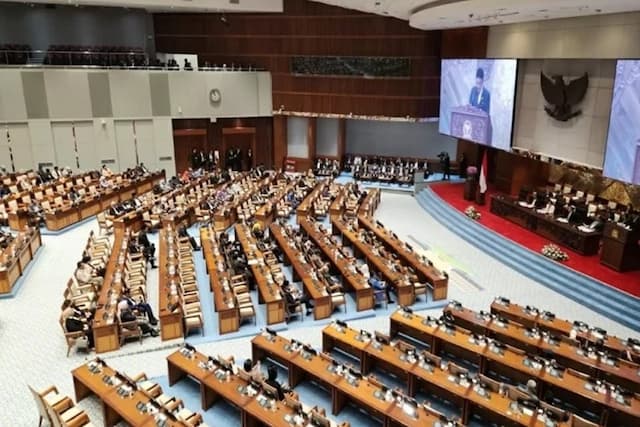 RUU PPRT Disahkan, DPR: PRT Terlindung Hukum dan Relasi Kerja Lebih Adil RUU PPRT Disahkan, DPR: PRT Terlindung Hukum dan Relasi Kerja Lebih Adil