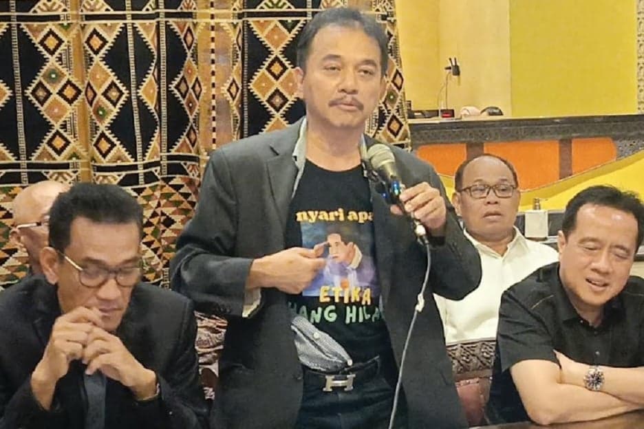 Soal Temuan Gadhaj Adam, Roy Suryo: Kalau itu Mikro Teks Pengaman, Keputusannya Mana? Soal Temuan Gadhaj Adam, Roy Suryo: Kalau itu Mikro Teks Pengaman, Keputusannya Mana?