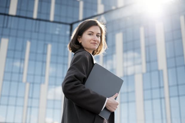 5 Tips Wanita Karier di Jakarta Agar Sukses di Pekerjaan dan Rumah Tangga 5 Tips Wanita Karier di Jakarta Agar Sukses di Pekerjaan dan Rumah Tangga