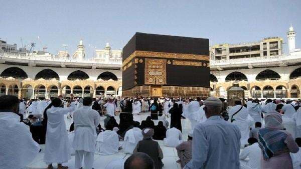 Umrah Kembali Dibuka, Kemenag Minta Jemaah Naik Pesawat Garuda dan Saudi Airlines Umrah Kembali Dibuka, Kemenag Minta Jemaah Naik Pesawat Garuda dan Saudi Airlines