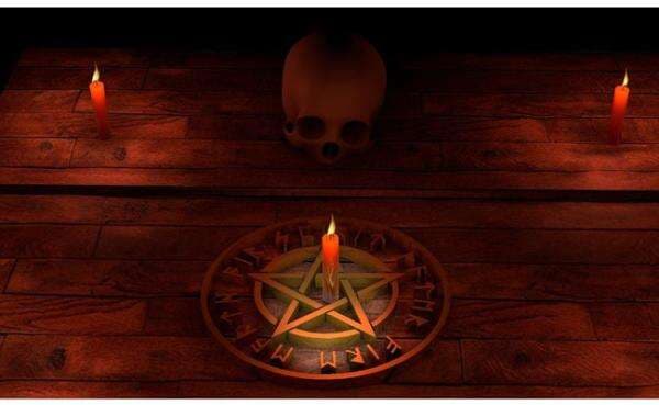 Temukan Uang Rp 20 Ribu di Jalan, Pria Ini Nyaris jadi Korban Pesugihan Genderuwo Temukan Uang Rp 20 Ribu di Jalan, Pria Ini Nyaris jadi Korban Pesugihan Genderuwo