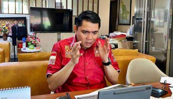 Sebelumnya Kekeuh "Nyeruduk" Soal Bahasa Sunda, Arteria Dahlan Akhirnya Minta Maaf: Saya... Sebelumnya Kekeuh "Nyeruduk" Soal Bahasa Sunda, Arteria Dahlan Akhirnya Minta Maaf: Saya...