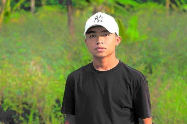 Lirik Lagu Titip Rindu Buat Ayah dan Chord Gitar oleh Betrand Peto Lirik Lagu Titip Rindu Buat Ayah dan Chord Gitar oleh Betrand Peto