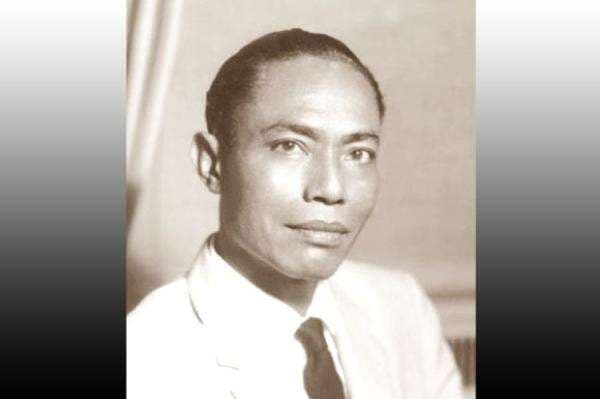 Profil Ibnu Sutowo: Jenderal TNI, Tokoh Pertamina, Kakek Mertua Dian Sastro Profil Ibnu Sutowo: Jenderal TNI, Tokoh Pertamina, Kakek Mertua Dian Sastro