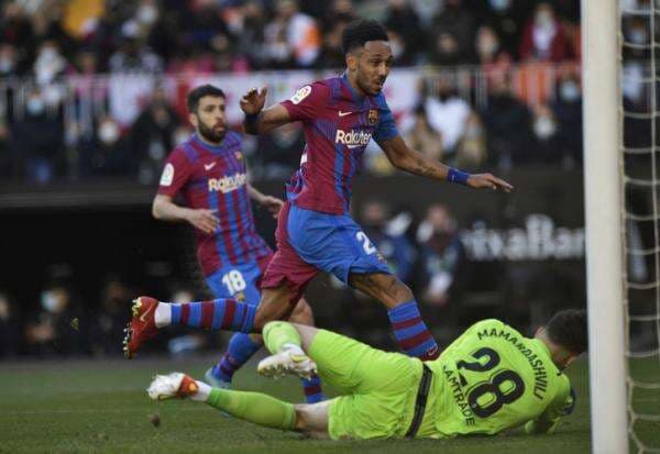 Hasil Valencia Vs Barcelona: Aubameyang Brace, Blaugrana Raih Poin Penuh dari Stadion Mestalla Hasil Valencia Vs Barcelona: Aubameyang Brace, Blaugrana Raih Poin Penuh dari Stadion Mestalla