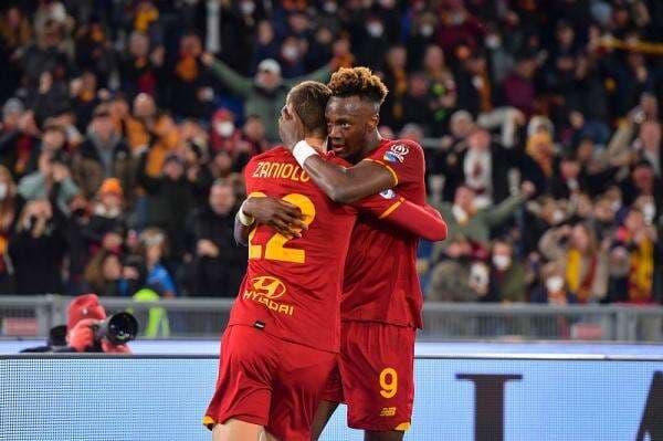 Hasil AS Roma vs Atalanta di Pekan Ke-28 Liga Italia 2021-2022: Diwarnai 2 Kartu Merah, <i>i Giallorossi</i> Menang Tipis Hasil AS Roma vs Atalanta di Pekan Ke-28 Liga Italia 2021-2022: Diwarnai 2 Kartu Merah, <i>i Giallorossi</i> Menang Tipis