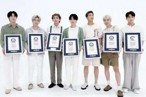 Biaya Trainee di Big Hit Entertainment untuk Menjadi Idol K-Pop Biaya Trainee di Big Hit Entertainment untuk Menjadi Idol K-Pop