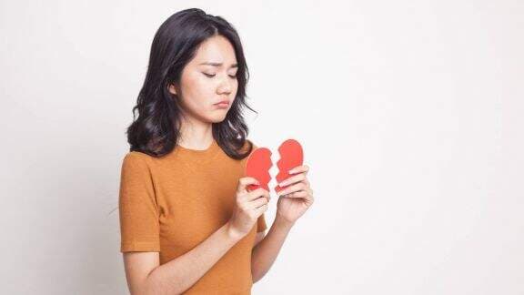 Ini 5 Zodiak yang Susah Bilang 'I Love You', Termasuk Aquarius yang Hatinya Paling Rentan dan Takut Tersakiti Ini 5 Zodiak yang Susah Bilang 'I Love You', Termasuk Aquarius yang Hatinya Paling Rentan dan Takut Tersakiti