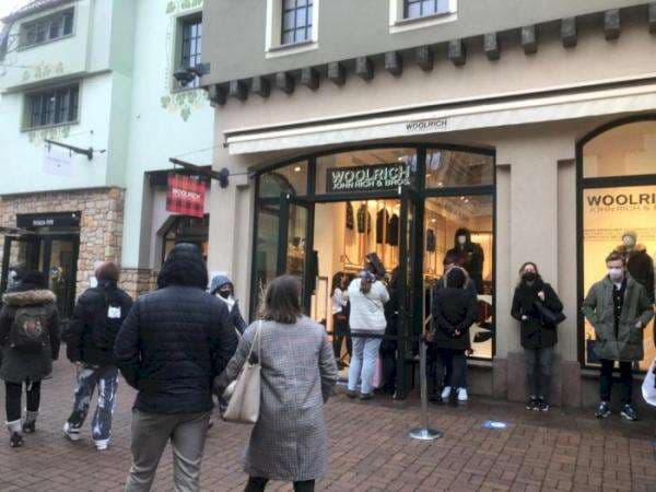 Disukai Turis Asia, Ini Surganya Barang Branded di Jerman dengan Harga Miring Disukai Turis Asia, Ini Surganya Barang Branded di Jerman dengan Harga Miring