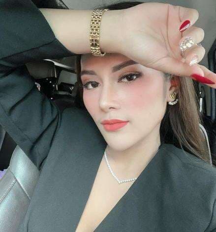 Gaji Aspri Hotman Paris Sampai Dua Digit, Syaratnya Harus Cantik dan Seksi? Gaji Aspri Hotman Paris Sampai Dua Digit, Syaratnya Harus Cantik dan Seksi?