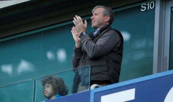 <i>Move On</i> dari Chelsea, Roman Abramovich Tertarik Beli Valencia <i>Move On</i> dari Chelsea, Roman Abramovich Tertarik Beli Valencia