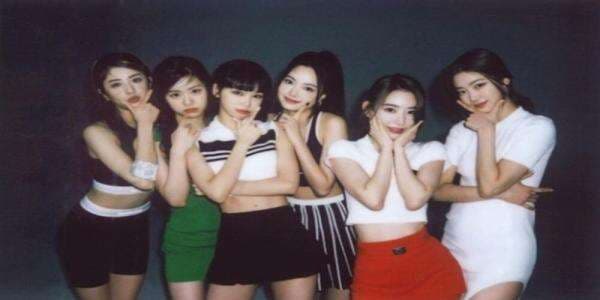 Biodata dan Profil 6 Member LE SSERAFIM, Girl Grup Baru Source Music Akan Debut di Tahun 2022 Biodata dan Profil 6 Member LE SSERAFIM, Girl Grup Baru Source Music Akan Debut di Tahun 2022