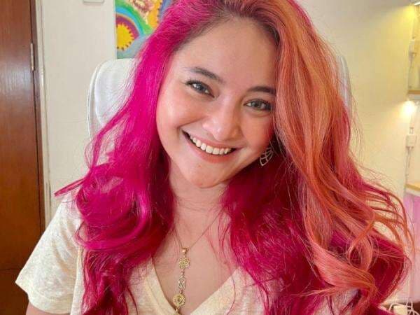 Marshanda Sentil Orang yang Ngaku-Ngaku Bipolar: Penyakit Mental Itu Bukan Tren! Marshanda Sentil Orang yang Ngaku-Ngaku Bipolar: Penyakit Mental Itu Bukan Tren!