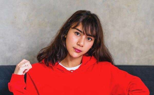 Adinda Thomas Tak Gunakan Pemain Pengganti dalam Adegan Dililit Ular `KKN di Desa Penari` Adinda Thomas Tak Gunakan Pemain Pengganti dalam Adegan Dililit Ular `KKN di Desa Penari`