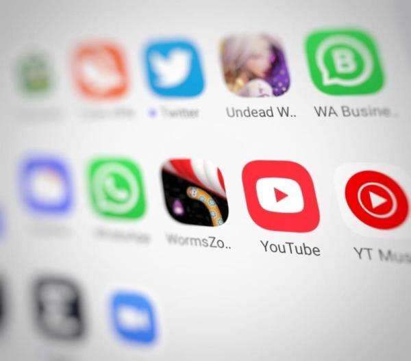 10 Aplikasi YouTube Downloader untuk Android 10 Aplikasi YouTube Downloader untuk Android