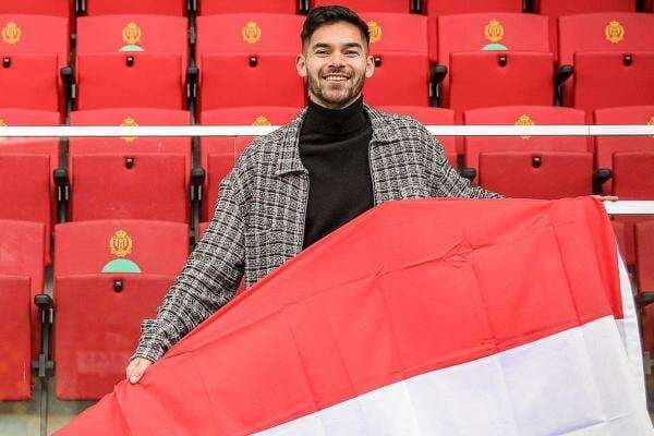 Calon Naturalisasi Timnas Indonesia, Sandy Walsh Makan Warteg Calon Naturalisasi Timnas Indonesia, Sandy Walsh Makan Warteg