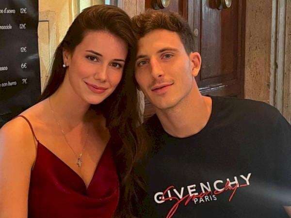 Pesona Paula Batet, Kekasih Bek Incaran MU Pau Torres Pesona Paula Batet, Kekasih Bek Incaran MU Pau Torres