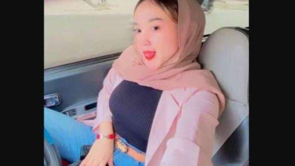 TikToker Berhijab Rizki Aulia Marpaung Ternyata Pamer Payudara karena Ingin Followernya Naik TikToker Berhijab Rizki Aulia Marpaung Ternyata Pamer Payudara karena Ingin Followernya Naik