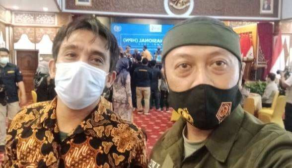 Sebelum Meninggal di Masjid, Nurul Fahmi Anggota KIP Jambi Ingin Ajak Istri Umroh Sebelum Meninggal di Masjid, Nurul Fahmi Anggota KIP Jambi Ingin Ajak Istri Umroh