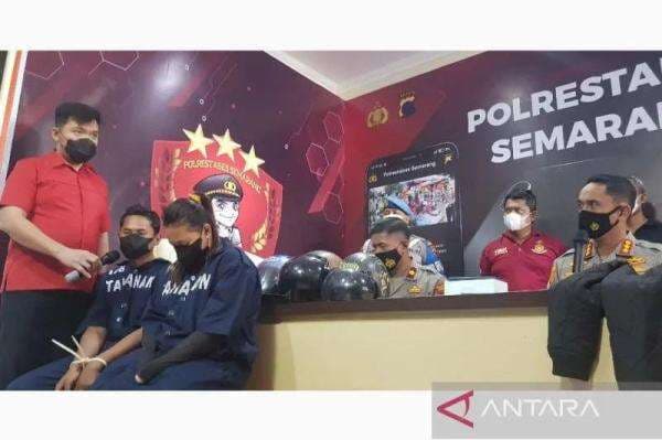 Kapok! Maling HP, Suami Istri di Semarang Ini Diciduk Polisi Kapok! Maling HP, Suami Istri di Semarang Ini Diciduk Polisi