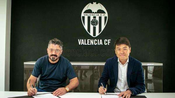 Gennaro Gattuso Resmi Latih Valencia, Siap Adu Jenius dengan Carlo Ancelotti Gennaro Gattuso Resmi Latih Valencia, Siap Adu Jenius dengan Carlo Ancelotti