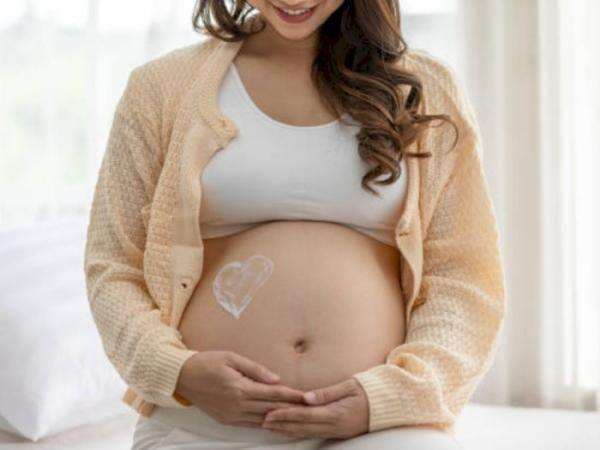 Viral Video Perut Bumil Bergerak-gerak Aktif, Benarkah Tanda Bayi Sehat Suka Menendang? Viral Video Perut Bumil Bergerak-gerak Aktif, Benarkah Tanda Bayi Sehat Suka Menendang?