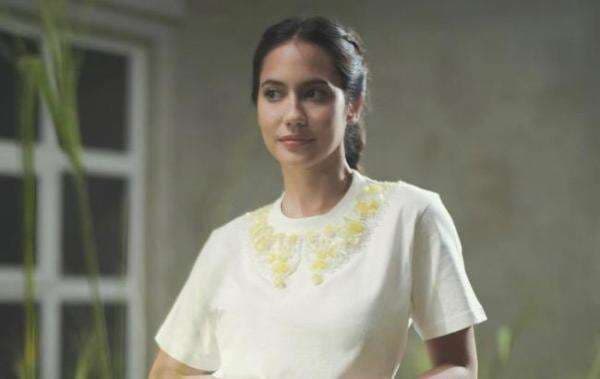 6 Artis yang Berhasil Berjuang Melawan Kanker, Salah Satunya Rima Melati 6 Artis yang Berhasil Berjuang Melawan Kanker, Salah Satunya Rima Melati