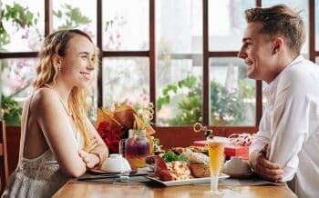 Macam-Macam Panggilan Sayang dalam Bahasa Jawa Macam-Macam Panggilan Sayang dalam Bahasa Jawa