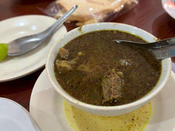 Paling Laris! Nikmatnya Pallubasa Serigala, Kuliner khas Makassar yang Wajib Dicoba Paling Laris! Nikmatnya Pallubasa Serigala, Kuliner khas Makassar yang Wajib Dicoba