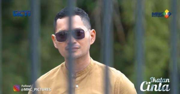 Link Live Streaming Ikatan Cinta 11 Juli 2022: Sal Bicara Empat Mata dengan Nino, Bahas Reyna Link Live Streaming Ikatan Cinta 11 Juli 2022: Sal Bicara Empat Mata dengan Nino, Bahas Reyna