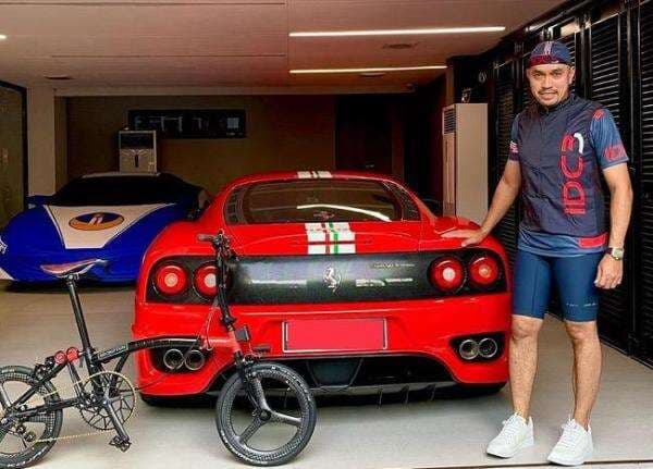 Profil Biodata Ahmad Sahroni, Politisi dan Crazy Rich Tanjung Priok yang Dulu Hidup Susah Profil Biodata Ahmad Sahroni, Politisi dan Crazy Rich Tanjung Priok yang Dulu Hidup Susah