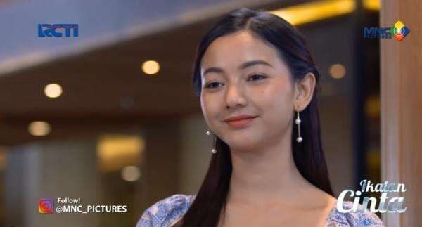 Ikatan Cinta 14 Juli 2022: Elsa Nekat ke Sekolah Reyna, Kerja Sama dengan Ricky Ikatan Cinta 14 Juli 2022: Elsa Nekat ke Sekolah Reyna, Kerja Sama dengan Ricky