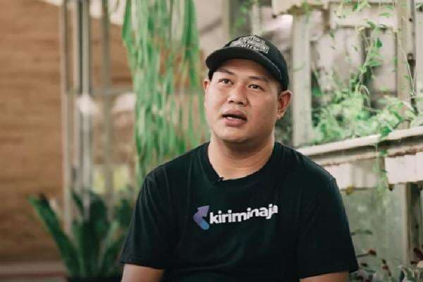 Beromzet Miliaran, CEO KiriminAja Masih Terus Edukasi Konsumen Beromzet Miliaran, CEO KiriminAja Masih Terus Edukasi Konsumen