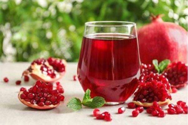 3 Jus yang Bisa Membantu Menurunkan Kolesterol dan Darah Tinggi 3 Jus yang Bisa Membantu Menurunkan Kolesterol dan Darah Tinggi