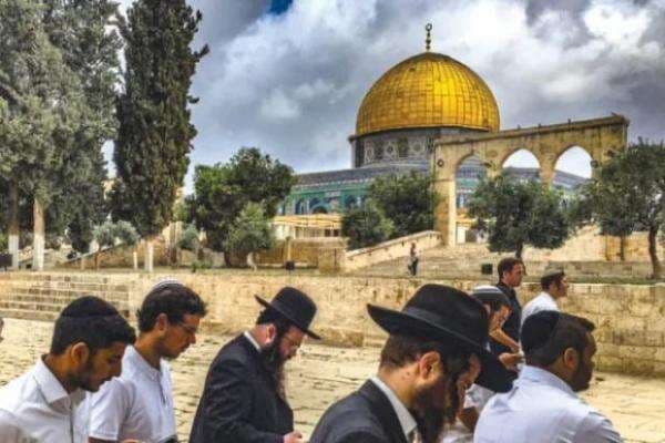 Kuburan Yosua Ditemukan, Ilmuwan Yakin Makam Nabi Musa Berada di Palestina Kuburan Yosua Ditemukan, Ilmuwan Yakin Makam Nabi Musa Berada di Palestina