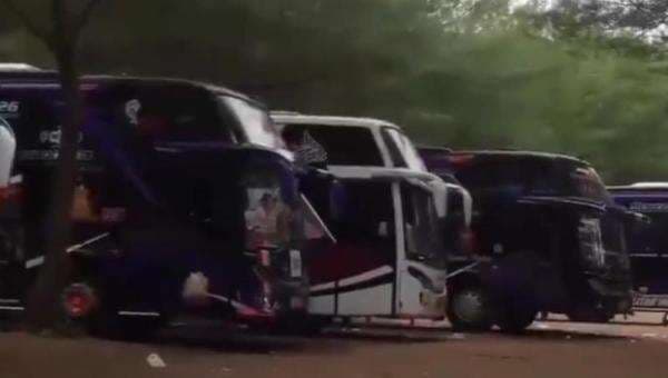 Bus Mendadak Sepi, Ada Pantangan bagi Sebagian Orang Jawa Bepergian di Hari dan Bulan Ini Bus Mendadak Sepi, Ada Pantangan bagi Sebagian Orang Jawa Bepergian di Hari dan Bulan Ini