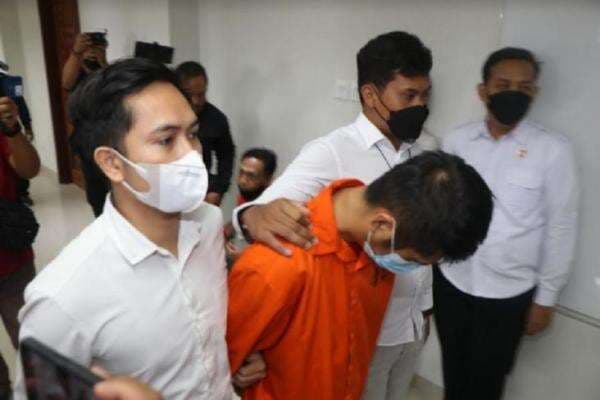 Miris! Heboh Pasutri di Bali Bikin Video Porno, Ada Adegan Panas Miris! Heboh Pasutri di Bali Bikin Video Porno, Ada Adegan Panas