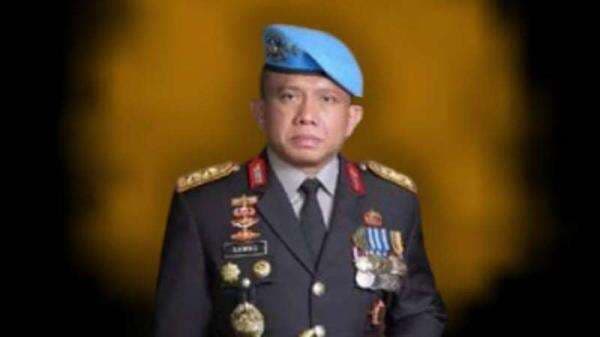 Diduga Menyindir Irjen Ferdy Sambo, Ahmad Sahroni Singgung soal Suami Penyuka Sesama Jenis Diduga Menyindir Irjen Ferdy Sambo, Ahmad Sahroni Singgung soal Suami Penyuka Sesama Jenis