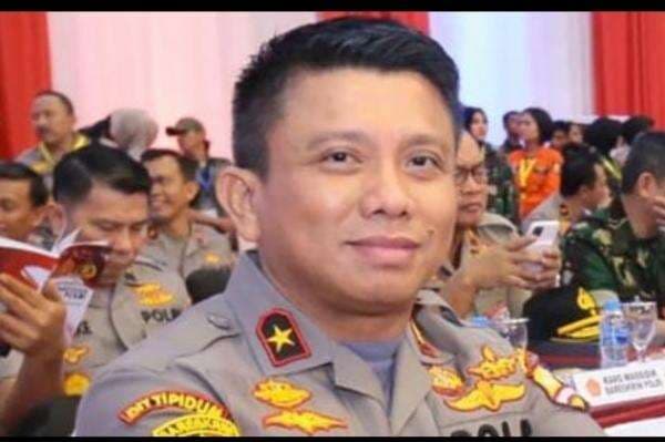 Minta Maaf Usai Dipecat Secara Tidak Hormat, Ferdy Sambo: Saya Siap Menanggung Rekan yang Terdampak Minta Maaf Usai Dipecat Secara Tidak Hormat, Ferdy Sambo: Saya Siap Menanggung Rekan yang Terdampak