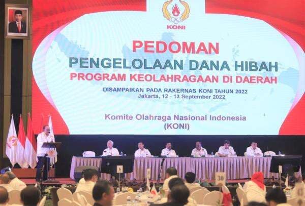 KONI Bagikan Buku Pedoman Dana Hibah Keolahragaan Untuk Tingkatkan Akuntabilitas Organisasi Keolahragaan KONI Bagikan Buku Pedoman Dana Hibah Keolahragaan Untuk Tingkatkan Akuntabilitas Organisasi Keolahragaan