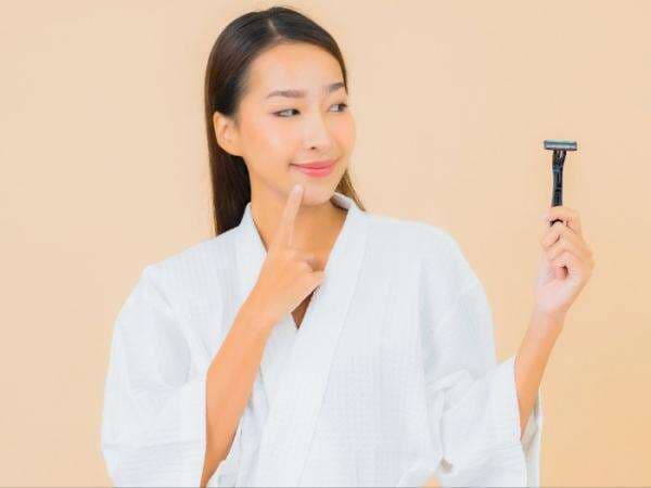 Face Shaving Itu Boleh Gak Sih? Cek Faktanya di Sini! Face Shaving Itu Boleh Gak Sih? Cek Faktanya di Sini!