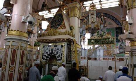 Mengenang Kehidupan Rasulullah di Masjid Nabawi Mengenang Kehidupan Rasulullah di Masjid Nabawi