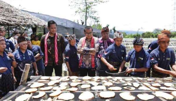 Astra-Pemkab Lombok Utara Dorong Petani Porang Ekspor ke China Astra-Pemkab Lombok Utara Dorong Petani Porang Ekspor ke China