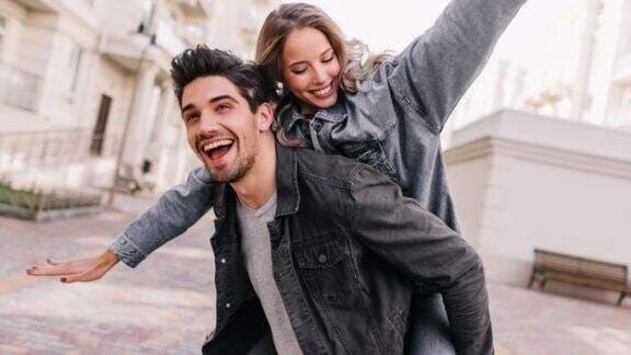 Gini Nih Idaman! 3 Zodiak Paling Setia, Anti KDRT dan Selingkuh! Hidup Auto Damai, Adakah Pasanganmu? Gini Nih Idaman! 3 Zodiak Paling Setia, Anti KDRT dan Selingkuh! Hidup Auto Damai, Adakah Pasanganmu?