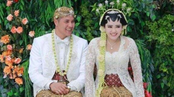 Innalillahi, Via Vallen Ikhlaskan Buah Hati ke Surga Allah: Selamat Bersenang-senang di Sana Ya Nak Innalillahi, Via Vallen Ikhlaskan Buah Hati ke Surga Allah: Selamat Bersenang-senang di Sana Ya Nak