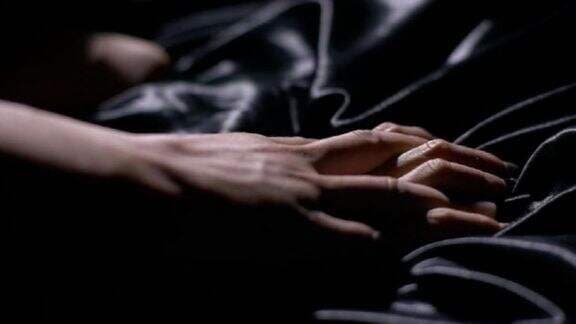 Bikin Merem Melek saat Disentuh, Dokter Boyke Bongkar Letak Titik G-Spot pada Wanita: di Sepertiga Bagian Atas... Bikin Merem Melek saat Disentuh, Dokter Boyke Bongkar Letak Titik G-Spot pada Wanita: di Sepertiga Bagian Atas...