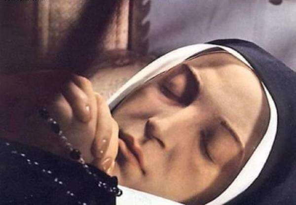 Wujud Mayat Tercantik di Dunia, Tetap Utuh dan Wangi walau Sudah Meninggal Ratusan Tahun Wujud Mayat Tercantik di Dunia, Tetap Utuh dan Wangi walau Sudah Meninggal Ratusan Tahun